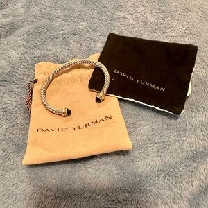 DAVID YURMAN Classic Cable Bracelet
Sterling Silver w/ 14K Yellow Gold & Onyx